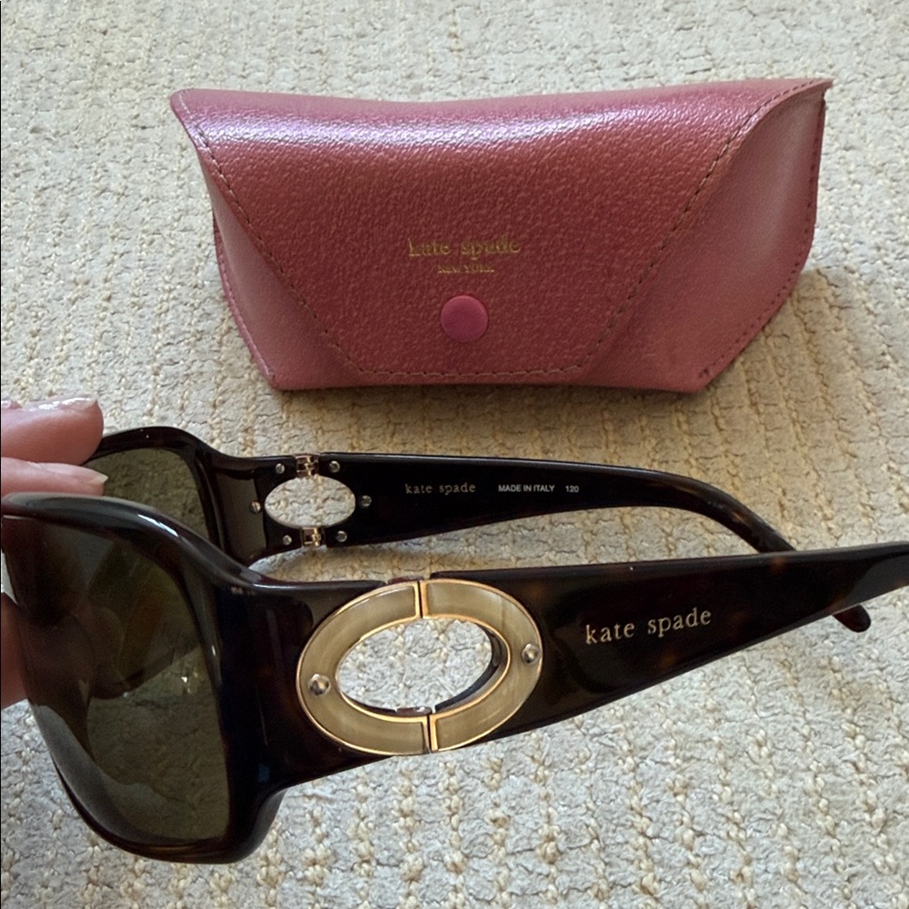 Kate Spade brown/ tortoise Sunglasses with Pink Leather Case - Picture 2 of 5